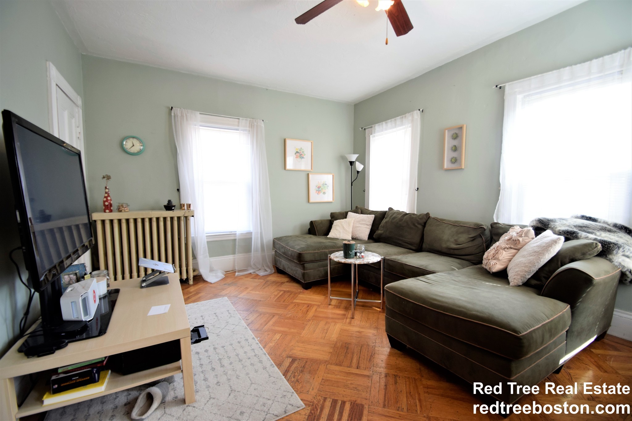 3 bed, 1 bath apartment for rent at 3 Foster St Unit 2R, Brighton — photo 2 of 17
