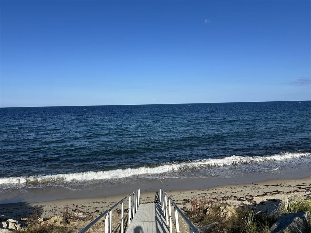 3 bed, 1 bath apartment for rent at 3 Foxglove Dr, Manomet — photo 36 of 36