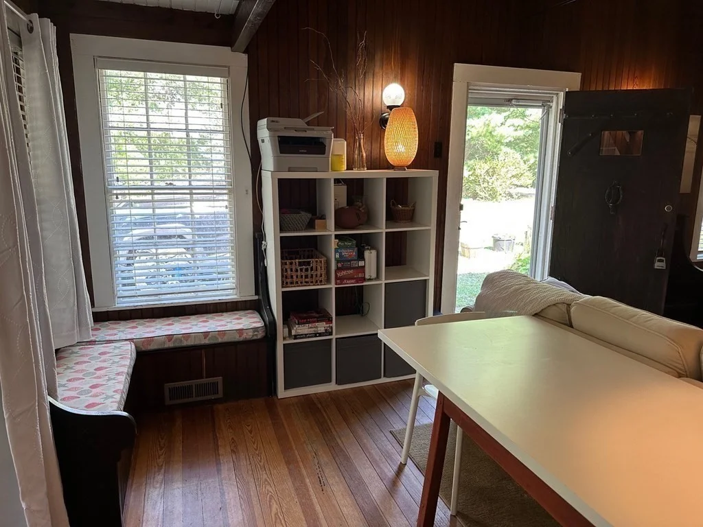 3 bed, 1 bath apartment for rent at 3 Foxglove Dr, Manomet — photo 3 of 36