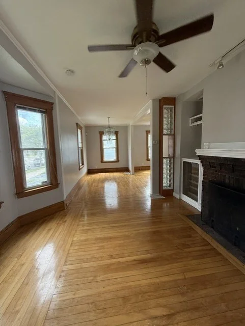 3 bed, 2 bath apartment for rent at 3 Franconia St, Worcester — photo 3 of 15