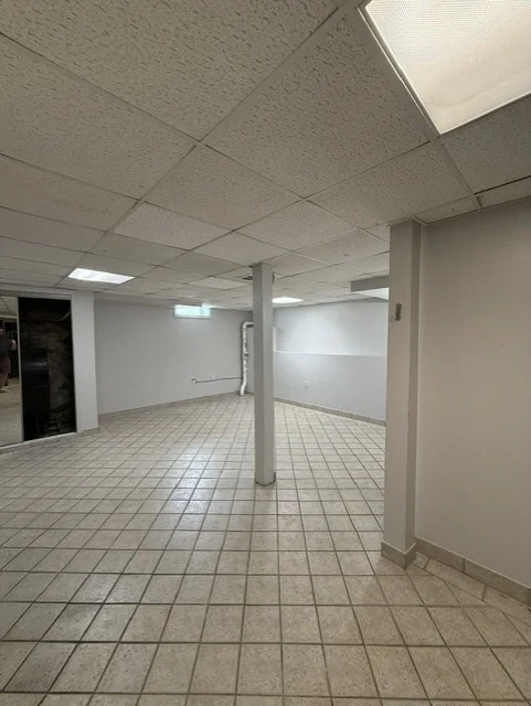 3 bed, 2 bath apartment for rent at 3 Franconia St, Worcester — photo 12 of 15