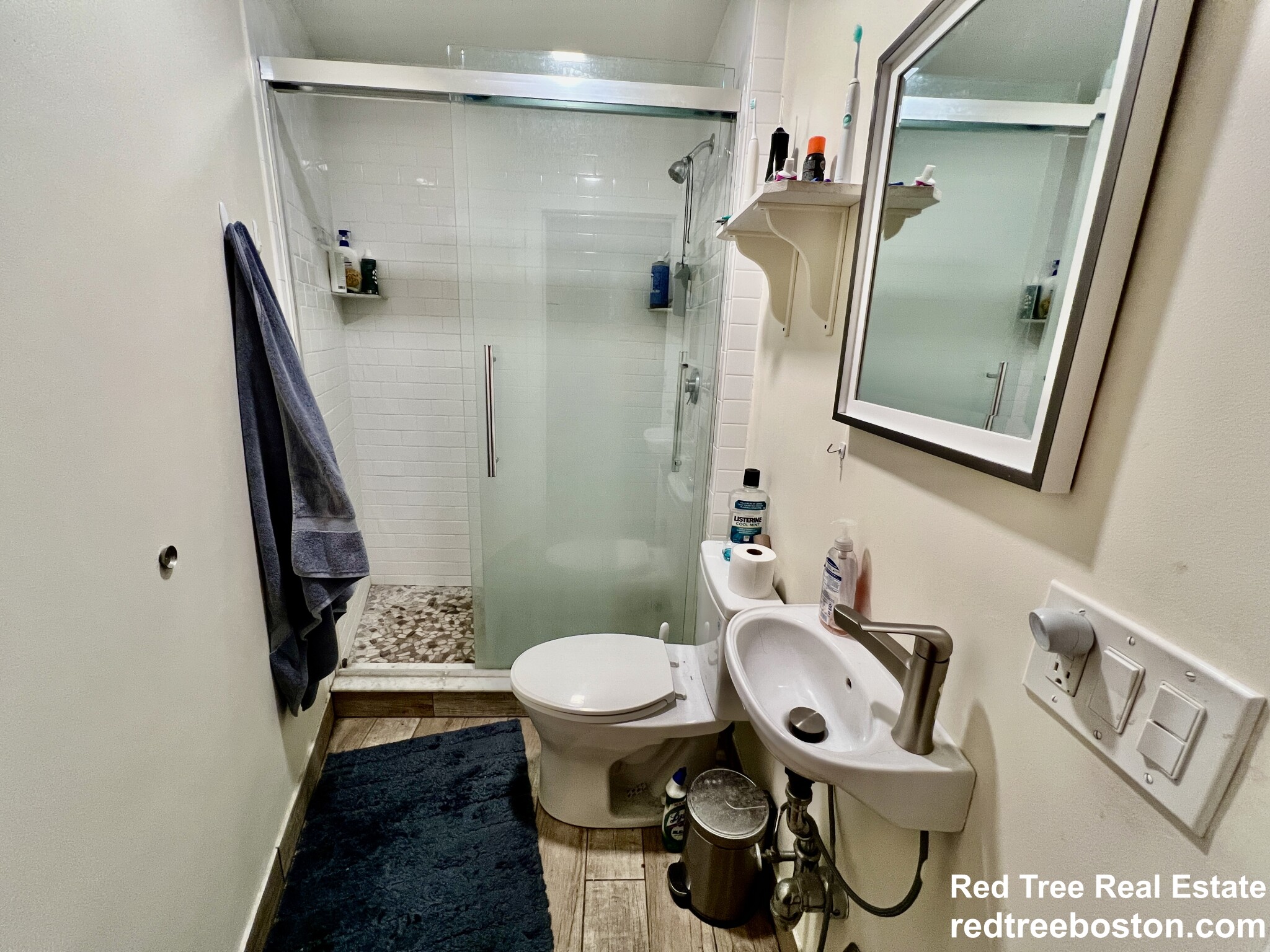 4 bed, 2 bath apartment for rent at 3 Glen Rd Unit 1, Jamaica Plain — photo 10 of 10