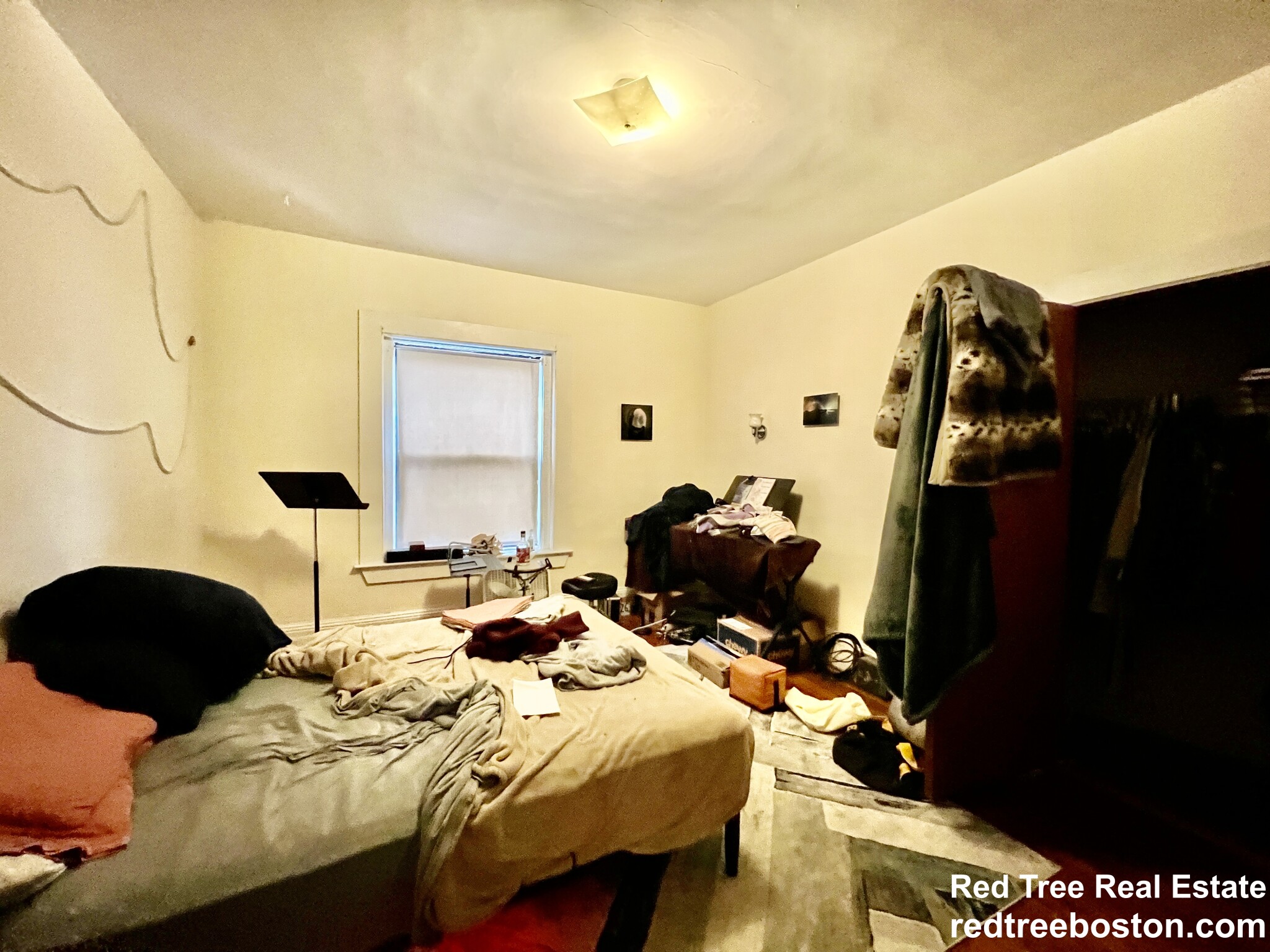 4 bed, 2 bath apartment for rent at 3 Glen Rd Unit 1, Jamaica Plain — photo 7 of 10