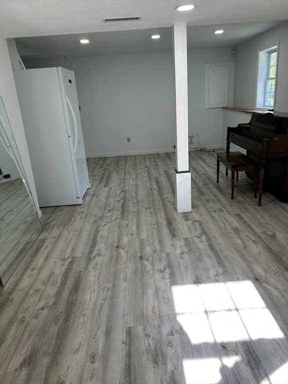 4 bed, 2 bath apartment for rent at 3 Gooseneck Ln, Westford — photo 23 of 28