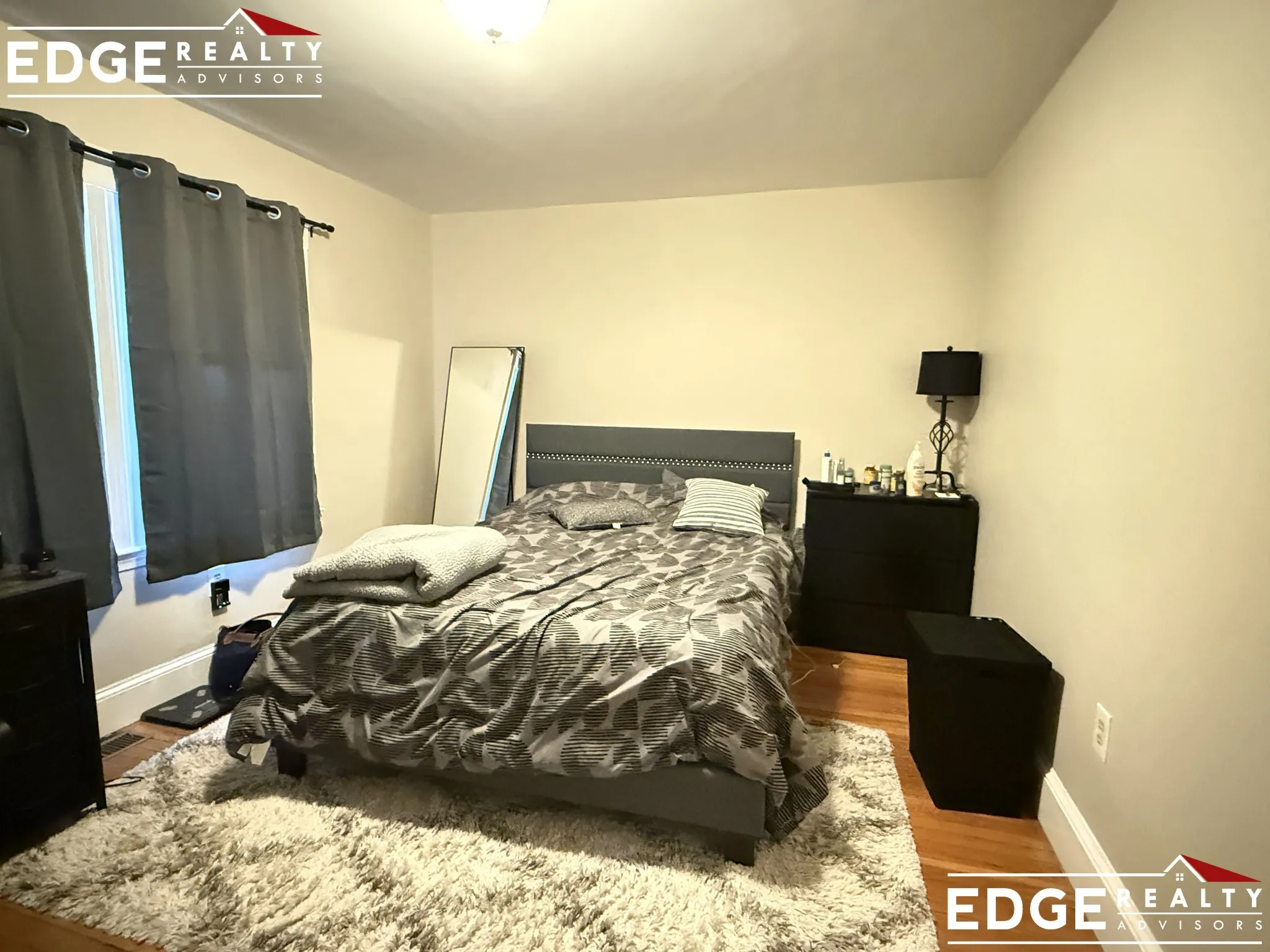 3 bed, 1 bath apartment for rent at 3 Granite St Unit 2, Cambridgeport — photo 6 of 8