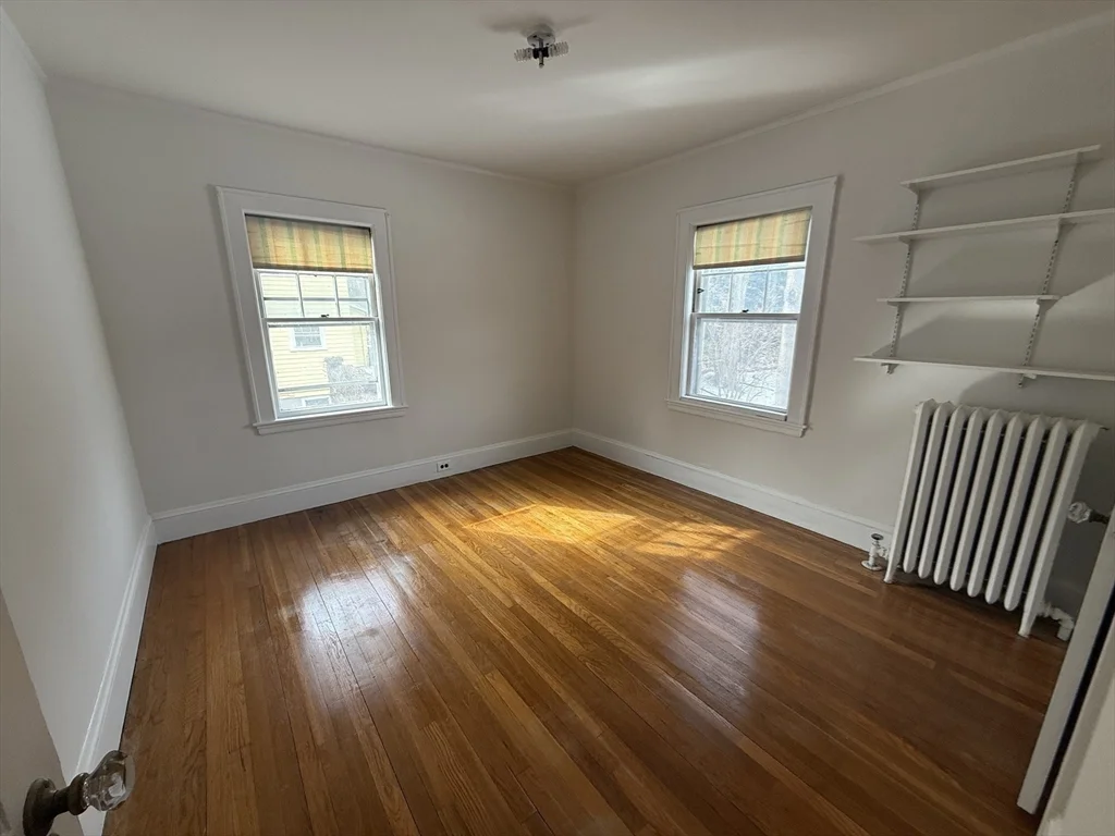 4 bed, 1 bath apartment for rent at 3 Greenough St, Coolidge Corner — photo 15 of 20