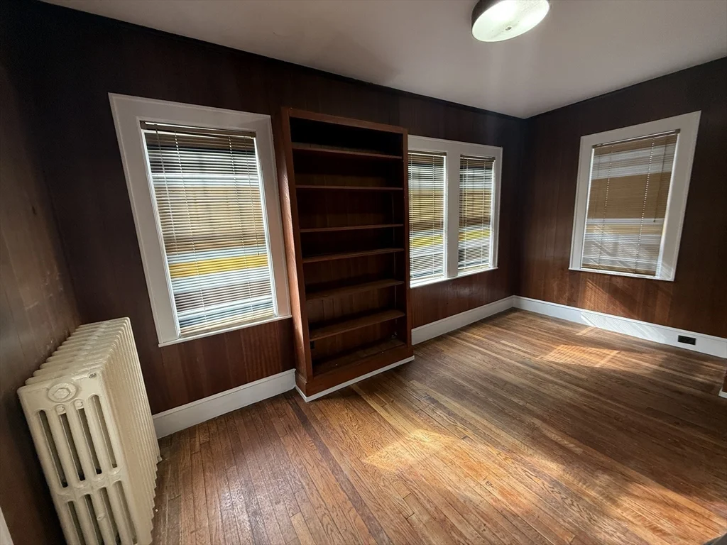 4 bed, 1 bath apartment for rent at 3 Greenough St, Coolidge Corner — photo 10 of 20