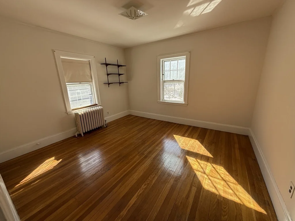4 bed, 1 bath apartment for rent at 3 Greenough St, Coolidge Corner — photo 16 of 20