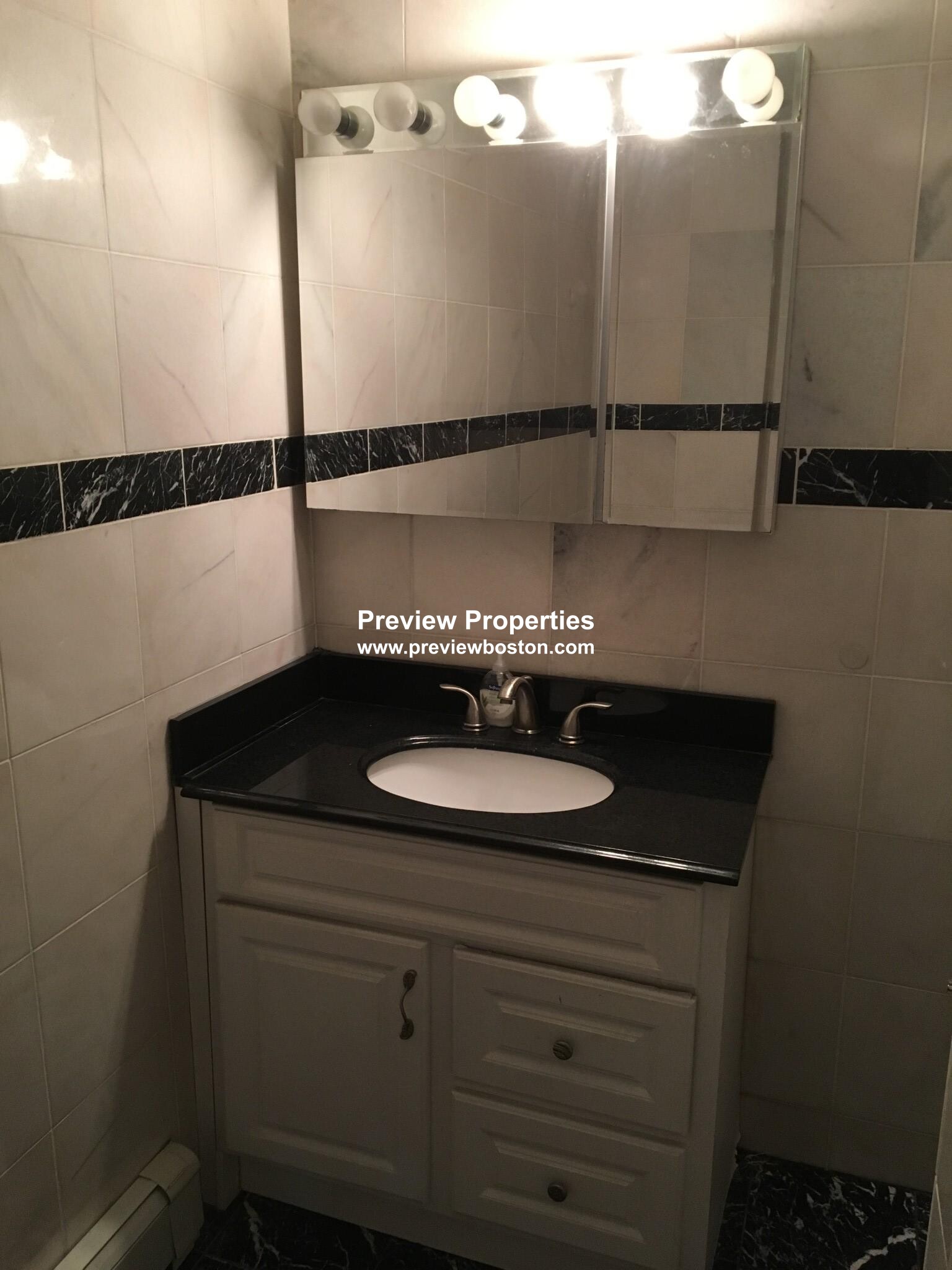 1 bed, 1 bath apartment for rent at 3 Grimes St Unit 1P, South Boston — photo 8 of 8