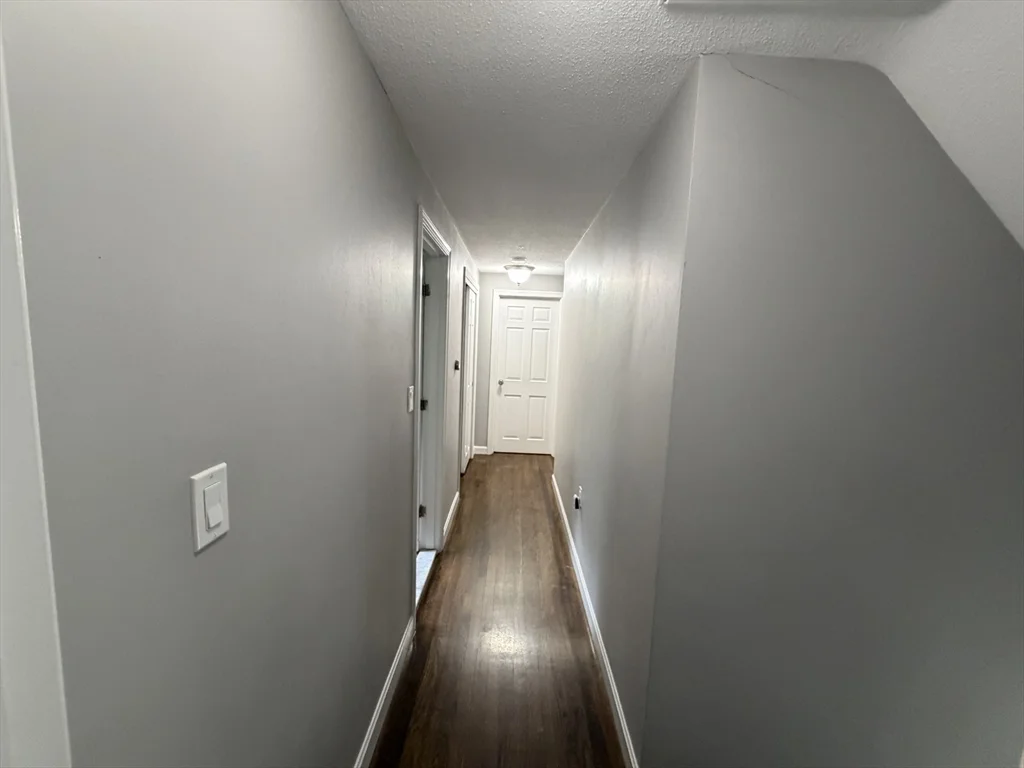 4 bed, 2 bath apartment for rent at 3 Hackney Cir, Andover — photo 21 of 29