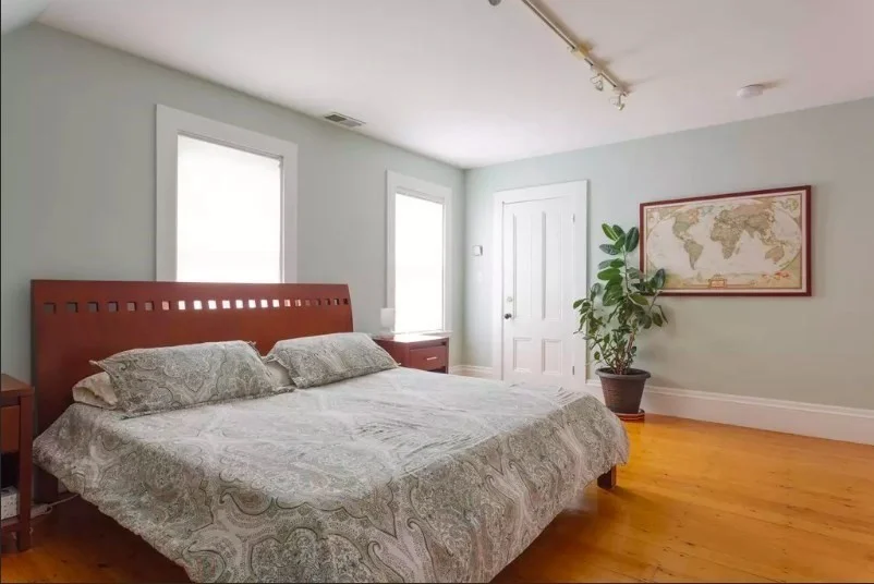 2 bed, 1 bath apartment for rent at 3 Hagar St Unit 3, Jamaica Plain — photo 8 of 17