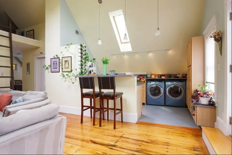2 bed, 1 bath apartment for rent at 3 Hagar St Unit 3, Jamaica Plain — photo 4 of 17