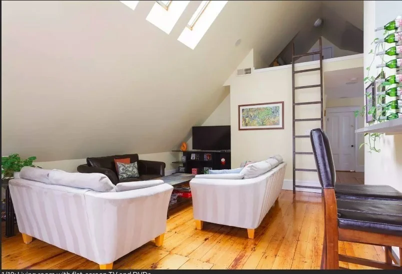 2 bed, 1 bath apartment for rent at 3 Hagar St Unit 3, Jamaica Plain — photo 3 of 17