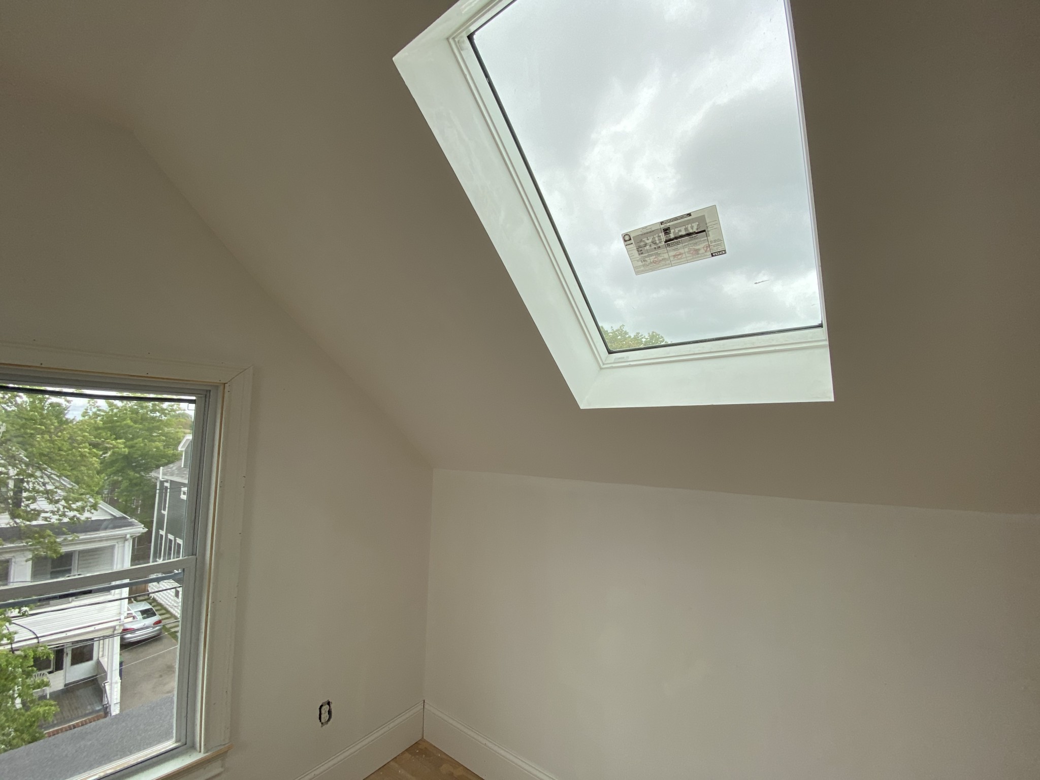6 bed, 4+ bath apartment for rent at 3 Hamilton Rd Unit 2, West Somerville — photo 8 of 23