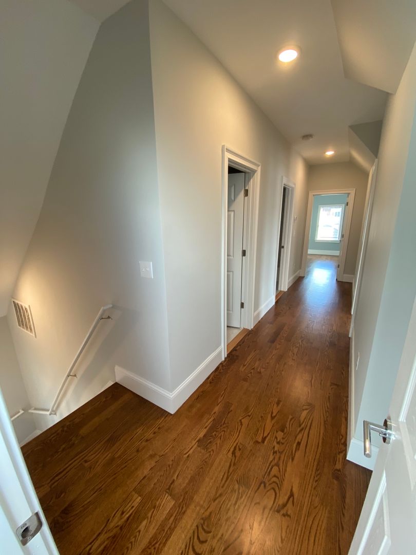 6 bed, 4 bath apartment for rent at 3 Hamilton Rd Unit 2A, West Somerville — photo 13 of 23