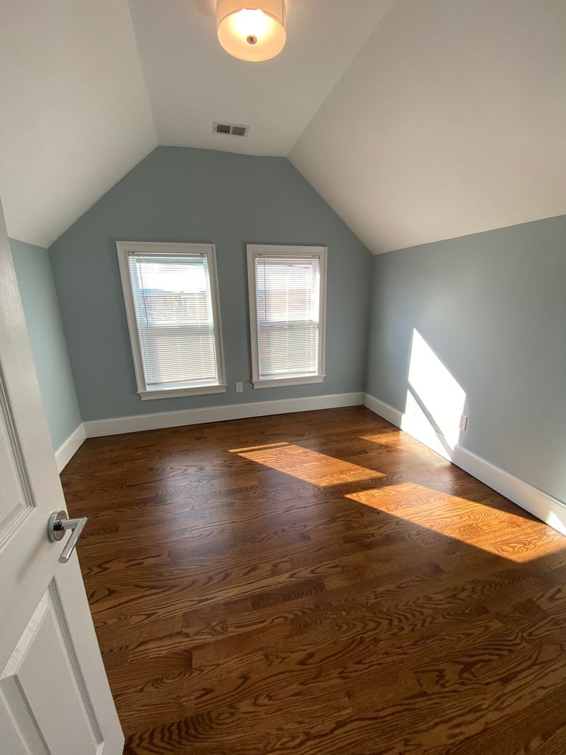 6 bed, 4 bath apartment for rent at 3 Hamilton Rd Unit 2A, West Somerville — photo 10 of 23