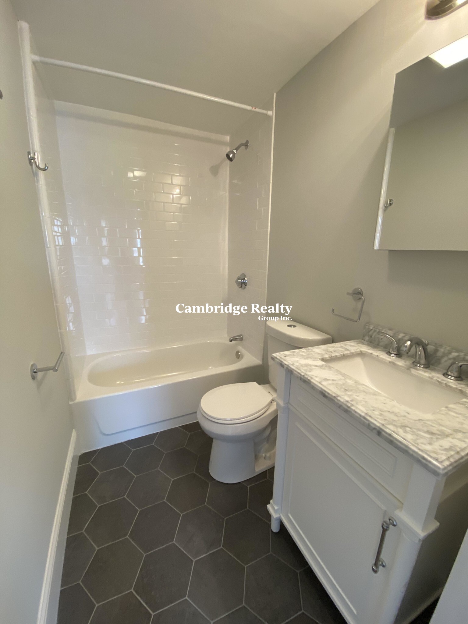 6 bed, 4+ bath apartment for rent at 3 Hamilton Rd Unit 2T, West Somerville — photo 22 of 26