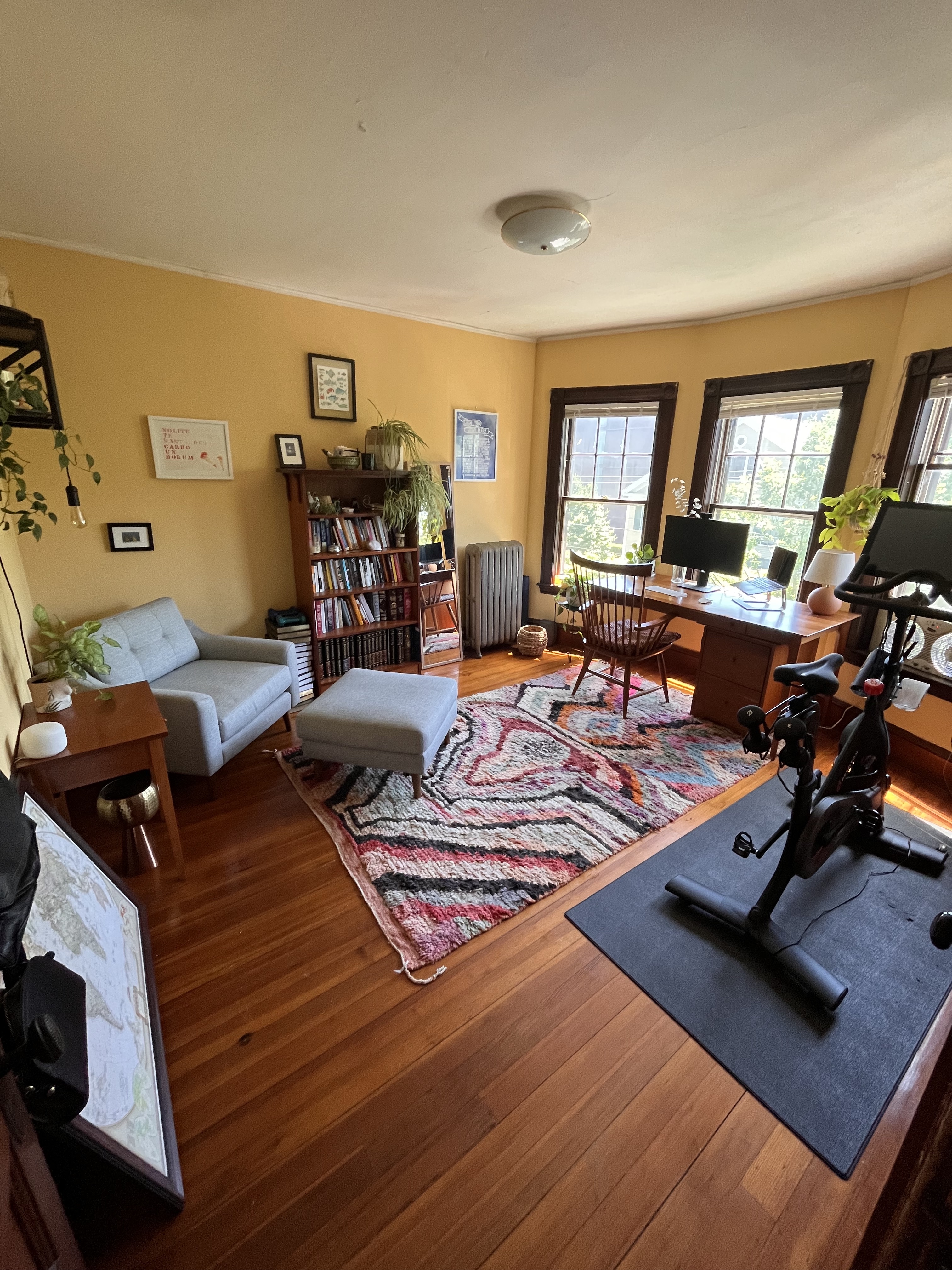 3 bed, 1 bath apartment for rent at 3 Hammond St Unit 3, Baldwin — photo 1 of 20
