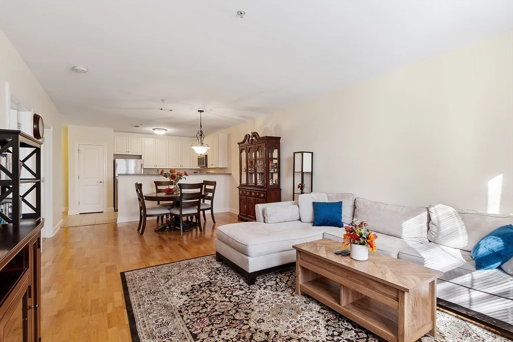 1 bed, 1 bath apartment for rent at 3 Harvest Dr Unit 107, North Andover — photo 1 of 32
