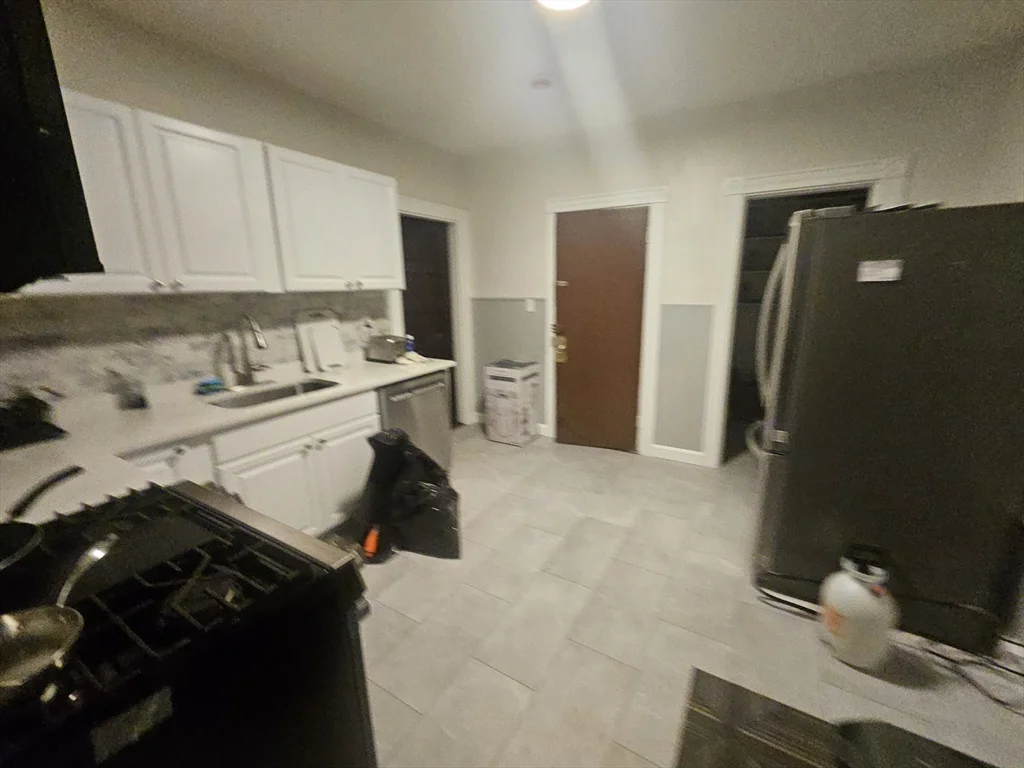 1 bed, 1 bath apartment for rent at 3 Haskell St Unit 2, Allston — photo 2 of 9