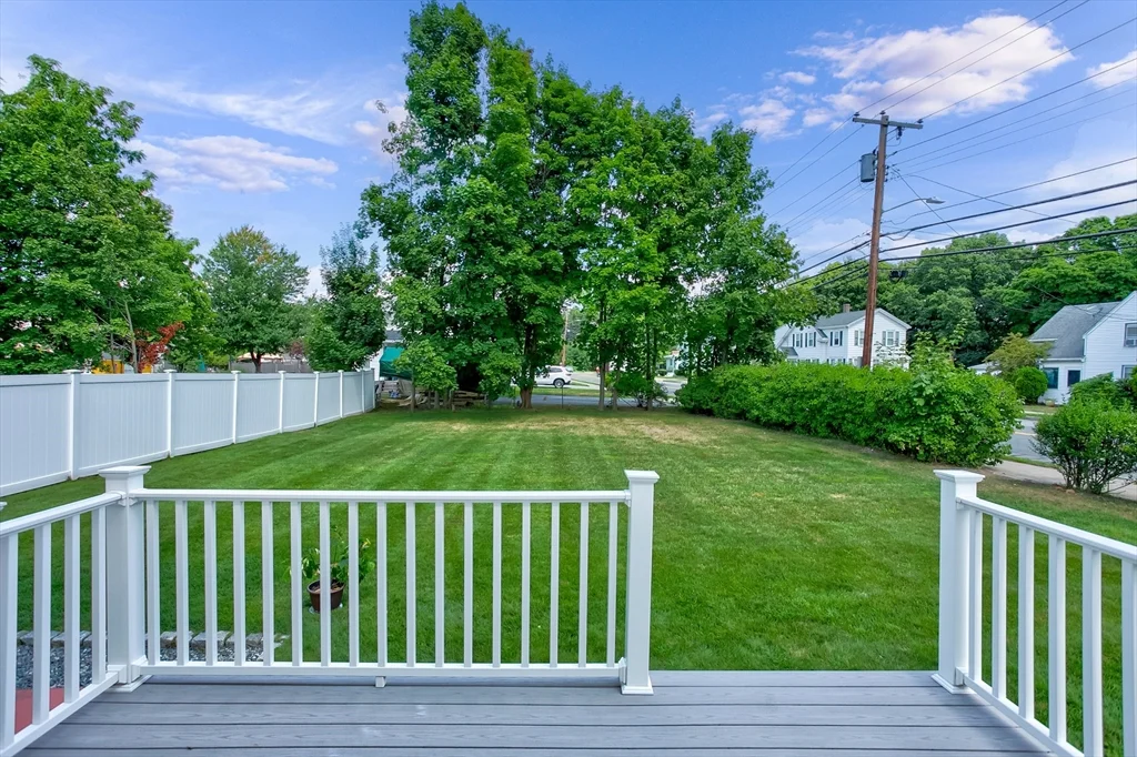 3 bed, 2 bath apartment for rent at 3 Hawthorne St Unit 3, Woburn — photo 5 of 34