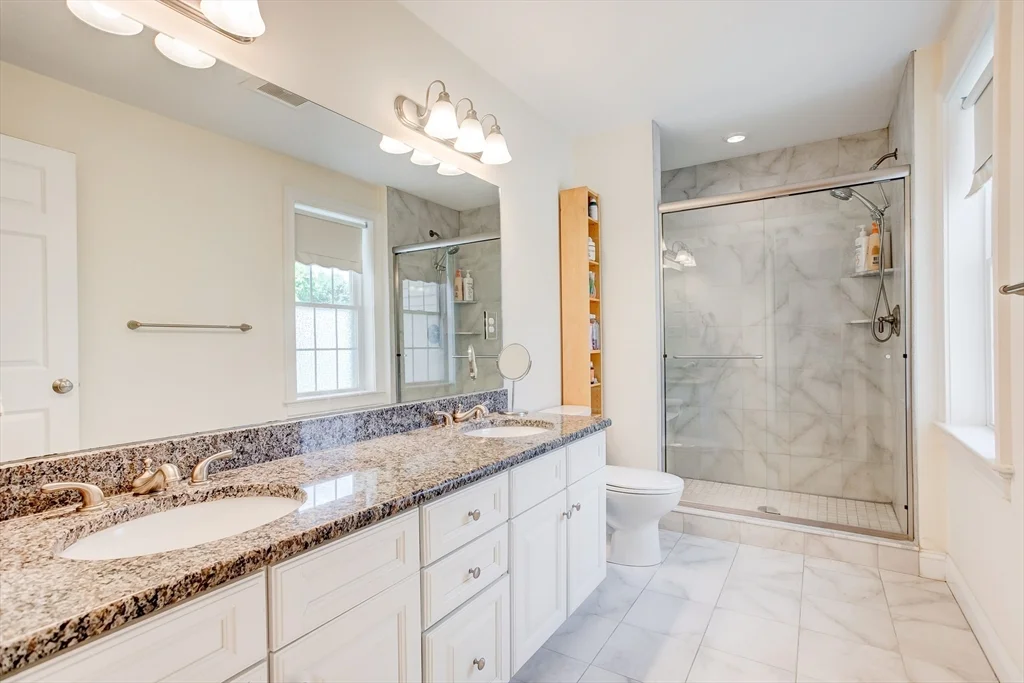 3 bed, 2 bath apartment for rent at 3 Hawthorne St Unit 3, Woburn — photo 23 of 34