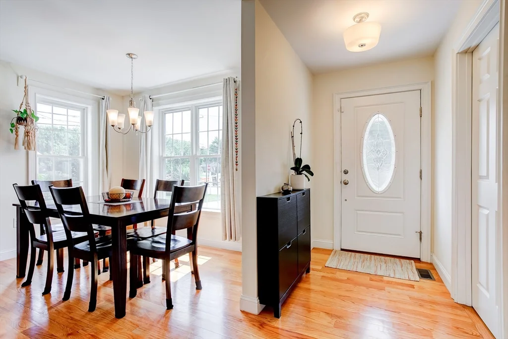 3 bed, 2 bath apartment for rent at 3 Hawthorne St Unit 3, Woburn — photo 12 of 34
