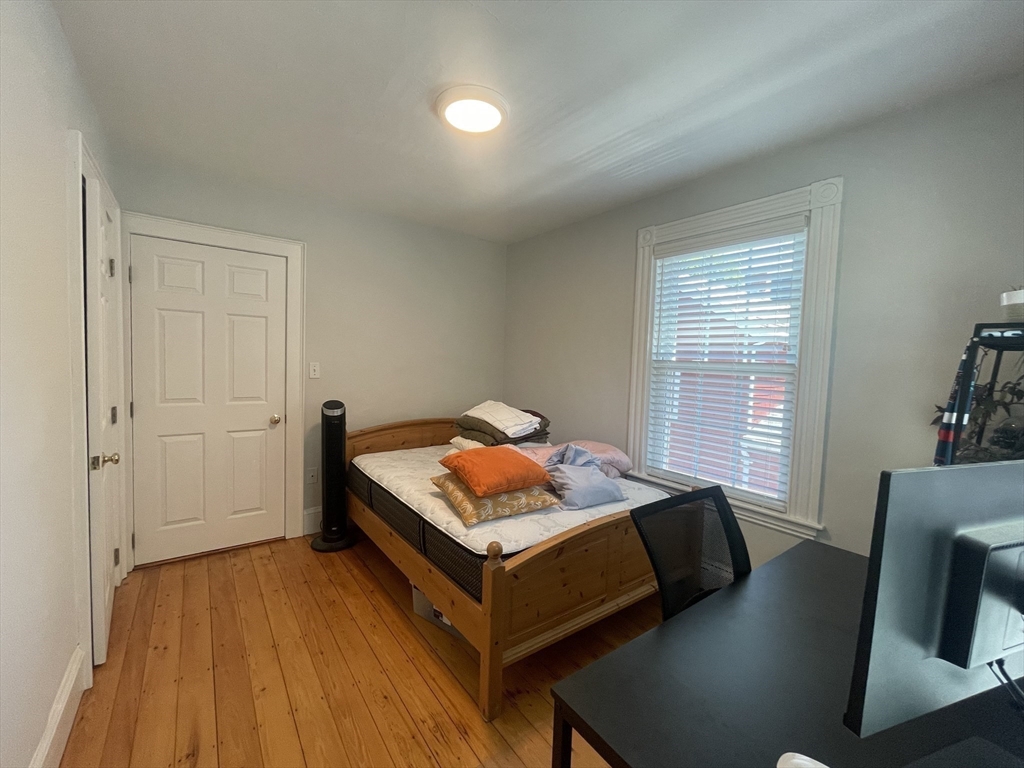 2 bed, 1 bath apartment for rent at 3 High Street Pl Unit 3, Brookline — photo 4 of 9