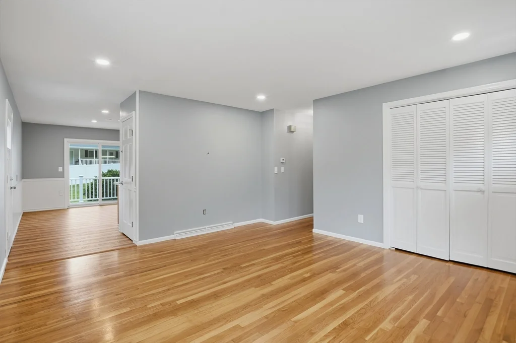 4 bed, 1 bath apartment for rent at 3 Hingham Rd Unit 1, Worcester — photo 13 of 35