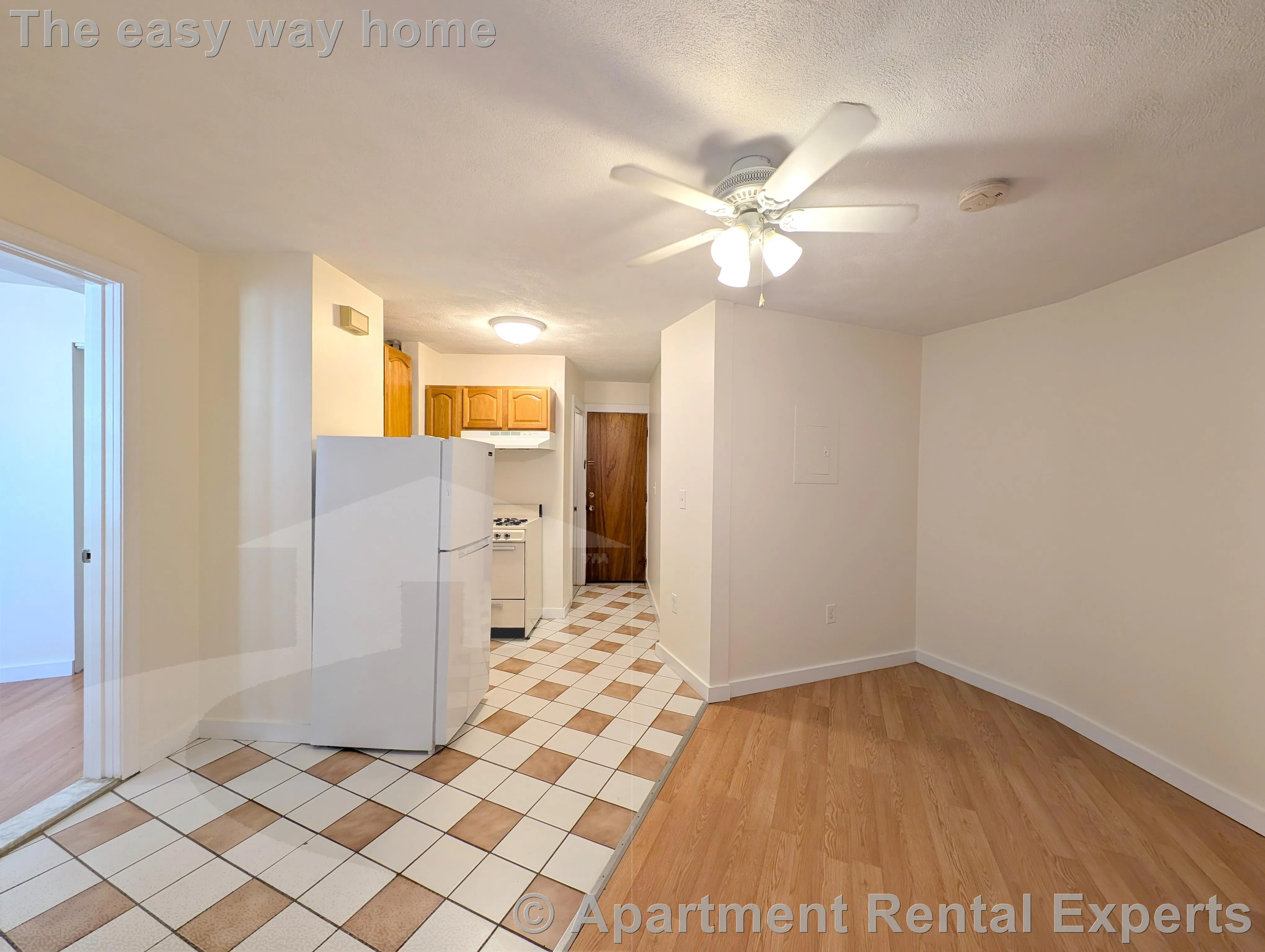 Studio bed, 1 bath apartment for rent at 3 Holland St Unit 4, Davis Square — photo 4 of 11