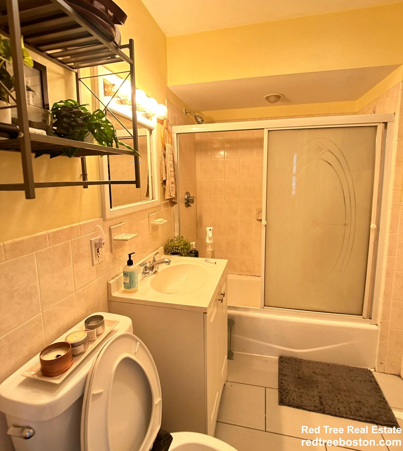 4 bed, 1 bath apartment for rent at 3 Holman St Unit 2, Allston — photo 6 of 10