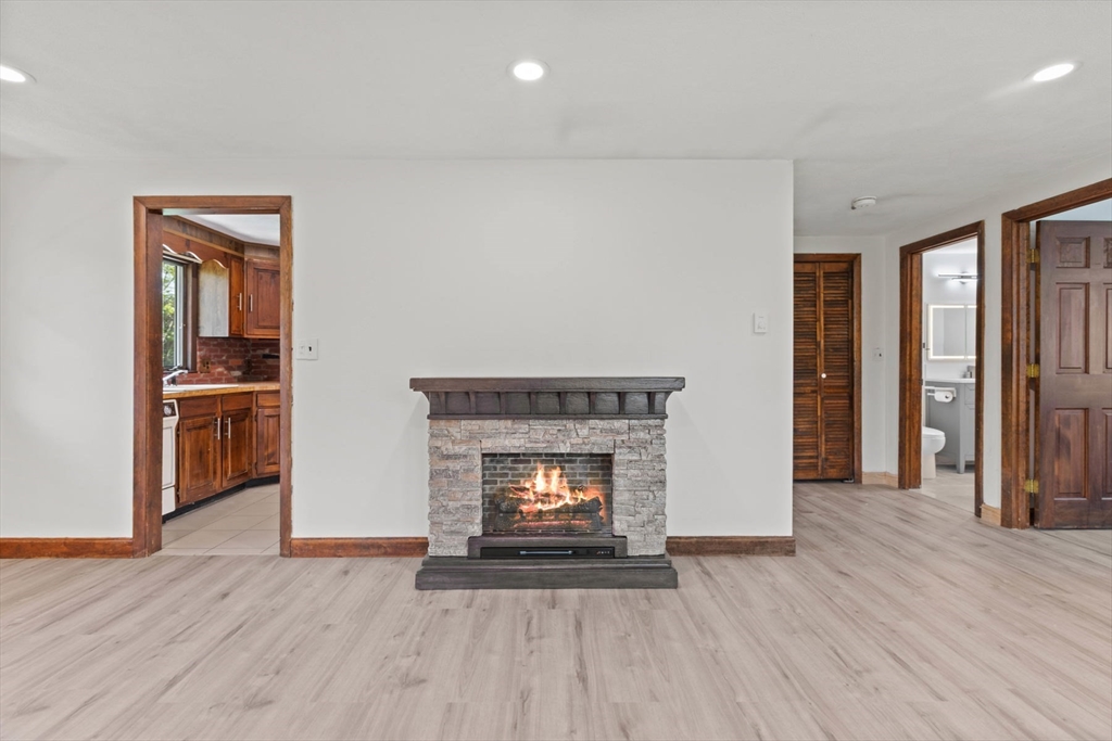 1 bed, 1 bath apartment for rent at 3 Jericho Rd Unit B, Woburn — photo 4 of 14