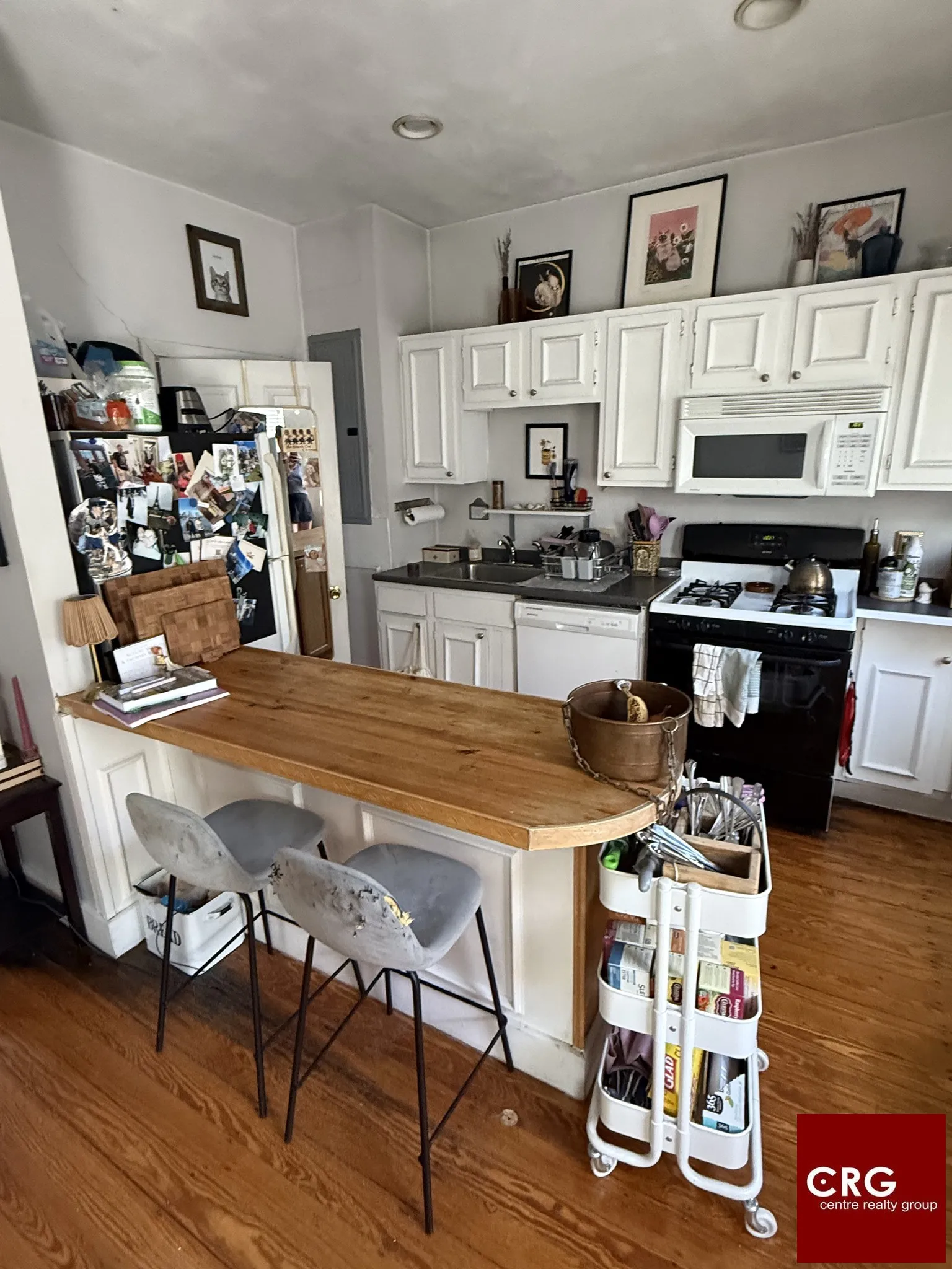 2 bed, 2 bath apartment for rent at 3 K St Pl Unit 1B, South Boston — photo 2 of 14