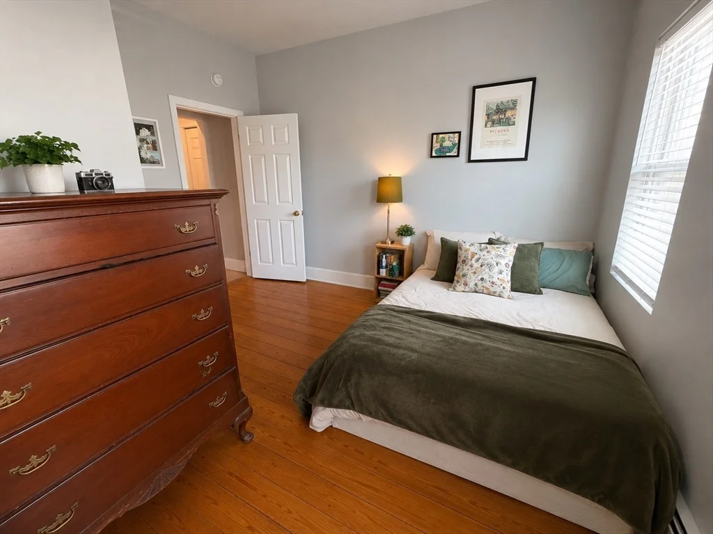 1 bed, 2 bath apartment for rent at 3 K Street Pl Unit 1/B, South Boston — photo 4 of 11