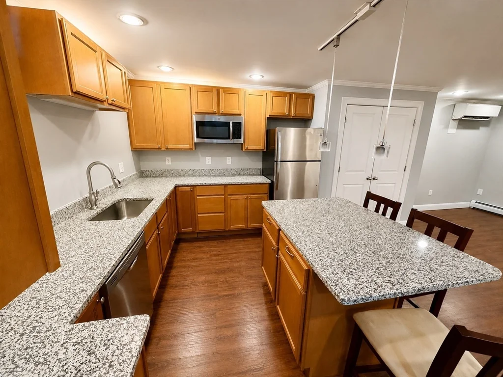 1 bed, 2 bath apartment for rent at 3 K Street Pl Unit 1/B, South Boston — photo 8 of 11