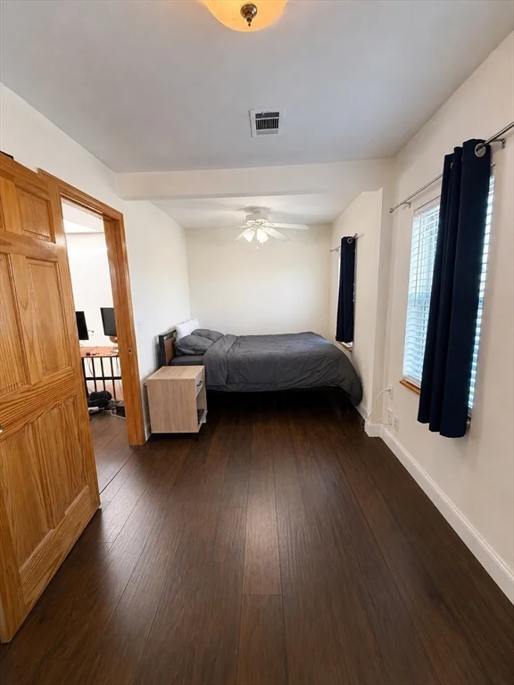 1 bed, 1 bath apartment for rent at 3 K Street Pl Unit 3, South Boston — photo 7 of 9