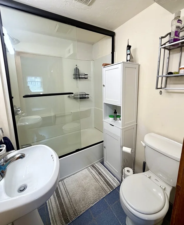 1 bed, 1 bath apartment for rent at 3 K Street Pl Unit 3, South Boston — photo 9 of 9