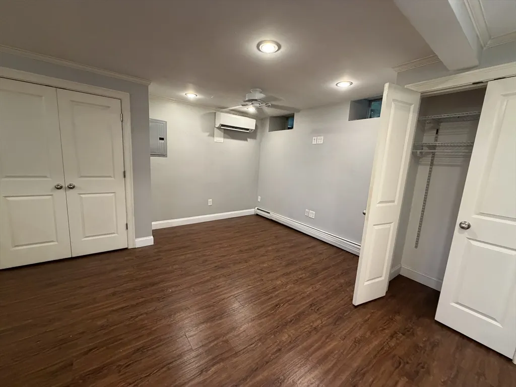 Studio bed, 1 bath apartment for rent at 3 K Street Pl Unit B, South Boston — photo 4 of 8