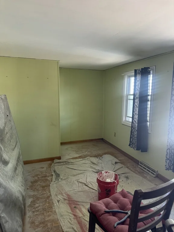 1 bed, 1 bath apartment for rent at 3 Kent Terr Unit 1, Saugus — photo 6 of 15