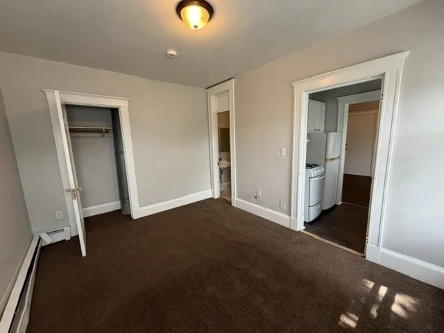 1 bed, 1 bath apartment for rent at 3 Kingsley Unit 12, Lynn — photo 5 of 9