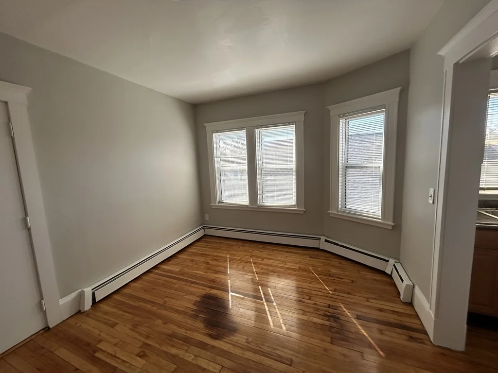 1 bed, 1 bath apartment for rent at 3 Kingsley Unit 8, Lynn — photo 5 of 11