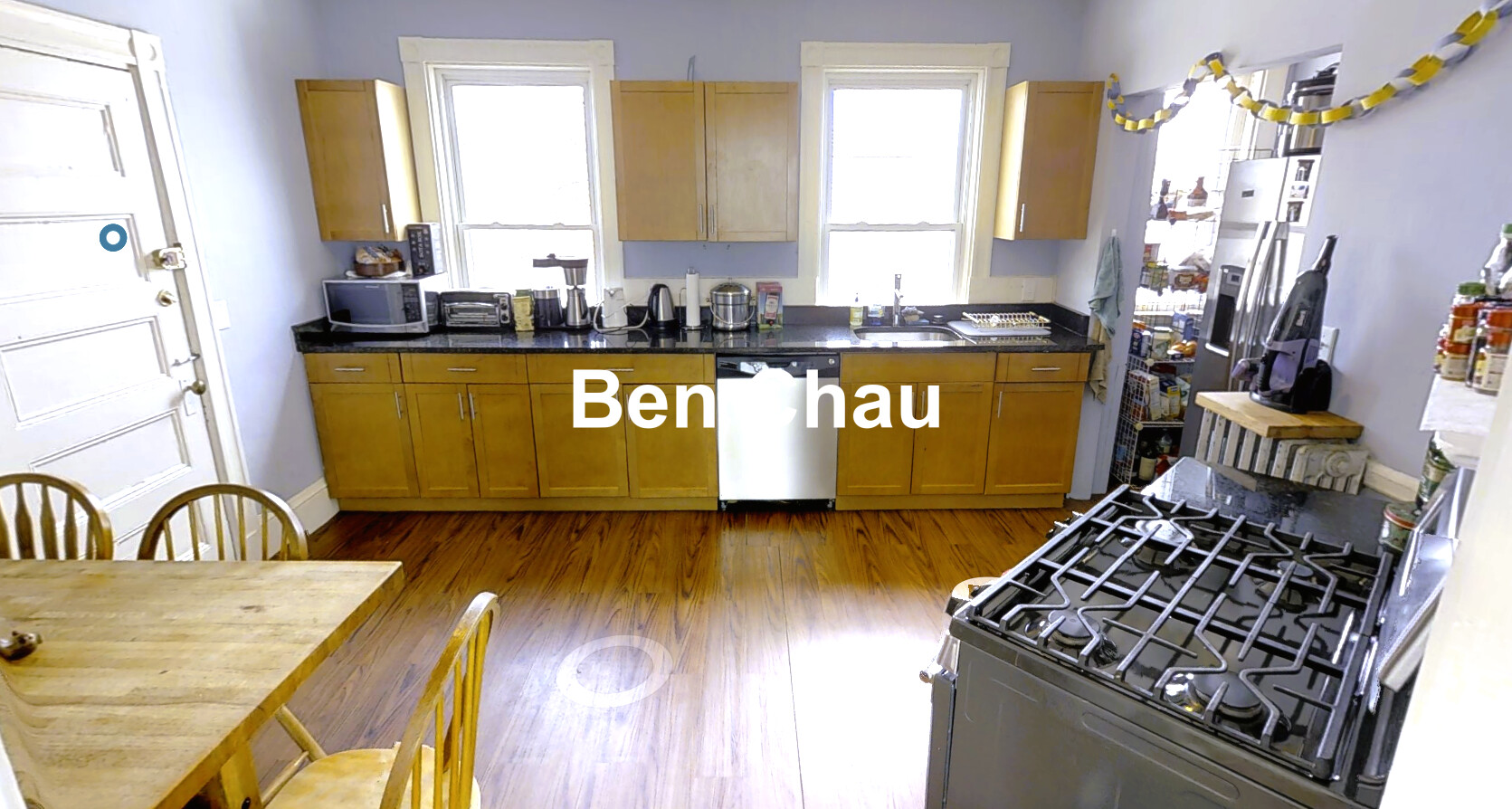 4 bed, 1 bath apartment for rent at 3 Kinnaird St Unit 2B, Central Square — photo 3 of 10
