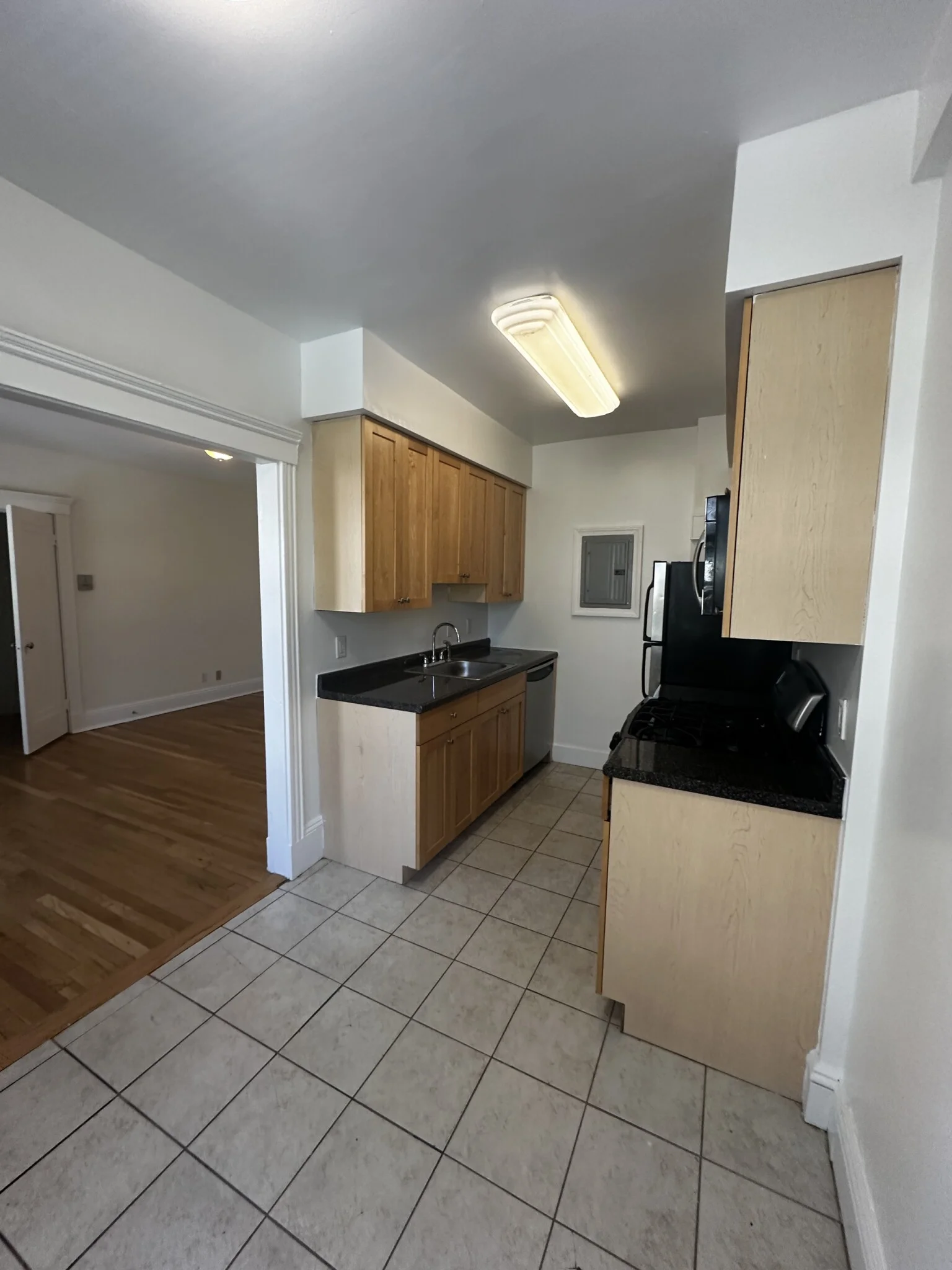 2 bed, 1 bath apartment for rent at 3 Langdon St Unit 21, Harvard Square — photo 1 of 12