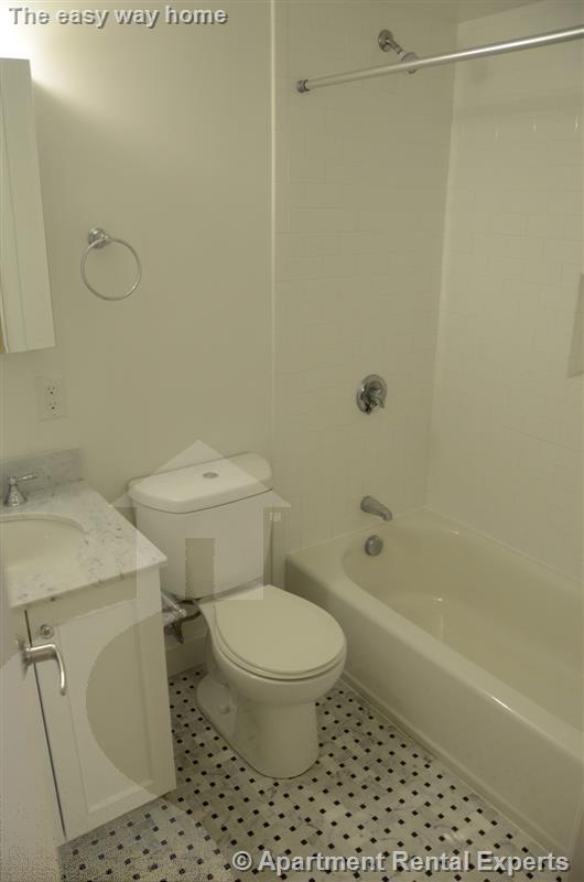 Studio bed, 1 bath apartment for rent at 3 Langdon St Unit D, Harvard Square — photo 5 of 7