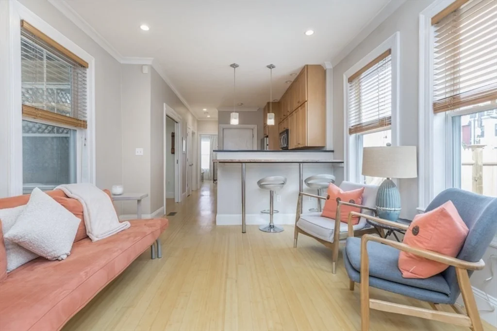 1 bed, 1 bath apartment for rent at 3 Leeds St Unit 1, South Boston — photo 4 of 10