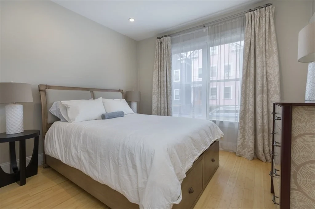1 bed, 1 bath apartment for rent at 3 Leeds St Unit 1, South Boston — photo 5 of 10
