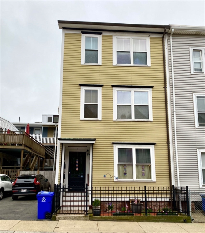 2 bed, 1 bath apartment for rent at 3 Leeds St Unit 2, South Boston — photo 15 of 15