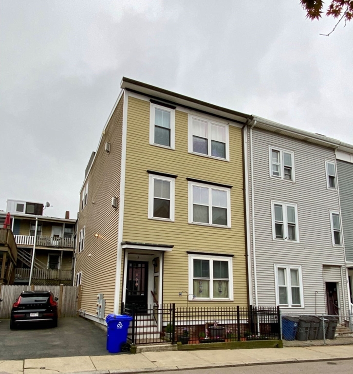 2 bed, 1 bath apartment for rent at 3 Leeds St Unit 2, South Boston — photo 14 of 15