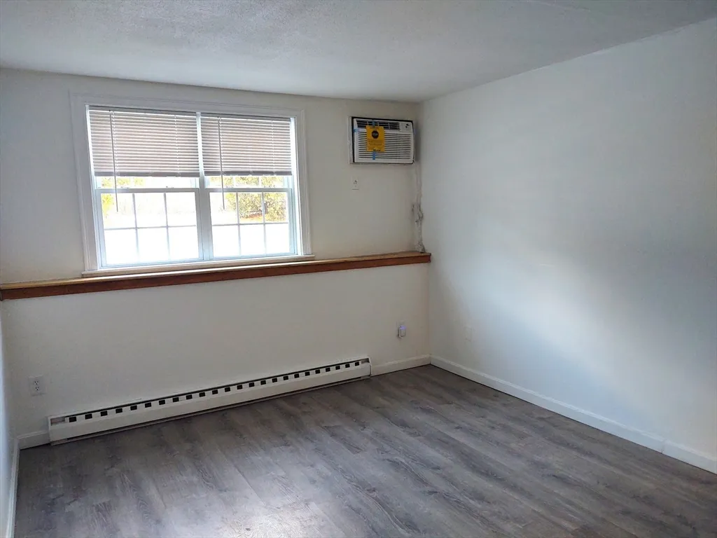 Studio bed, 1 bath apartment for rent at 3 Leonard Rd Unit 3, Boxborough — photo 10 of 31
