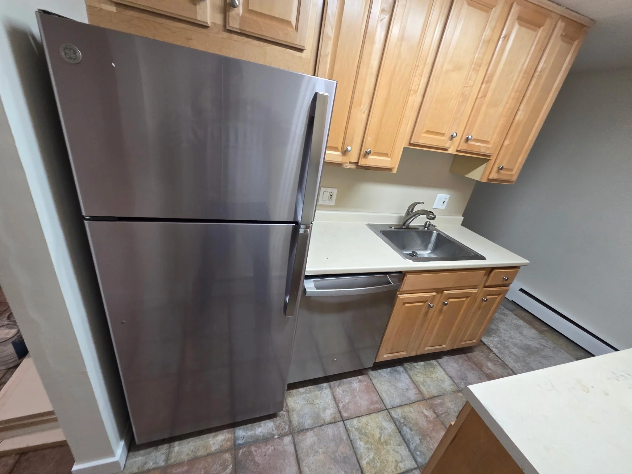 2 bed, 1 bath apartment for rent at 3 Lewis St Unit 2, North End — photo 6 of 16